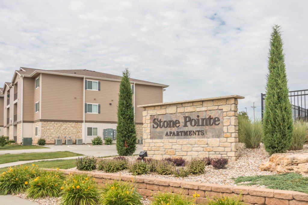 STONE POINTE APARTMENTS HRC Apartments and Townhomes